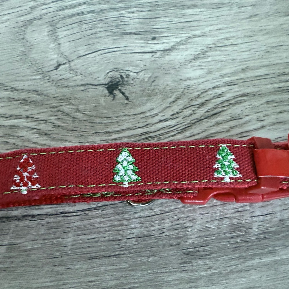Christmas Dog Collar Red W Christmas Trees XS 8-12 Inch Neck 1/2 Inch Wide